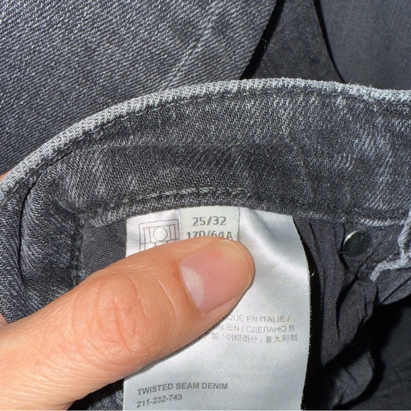 Twisted Seam Denim - Picture 4 of 4